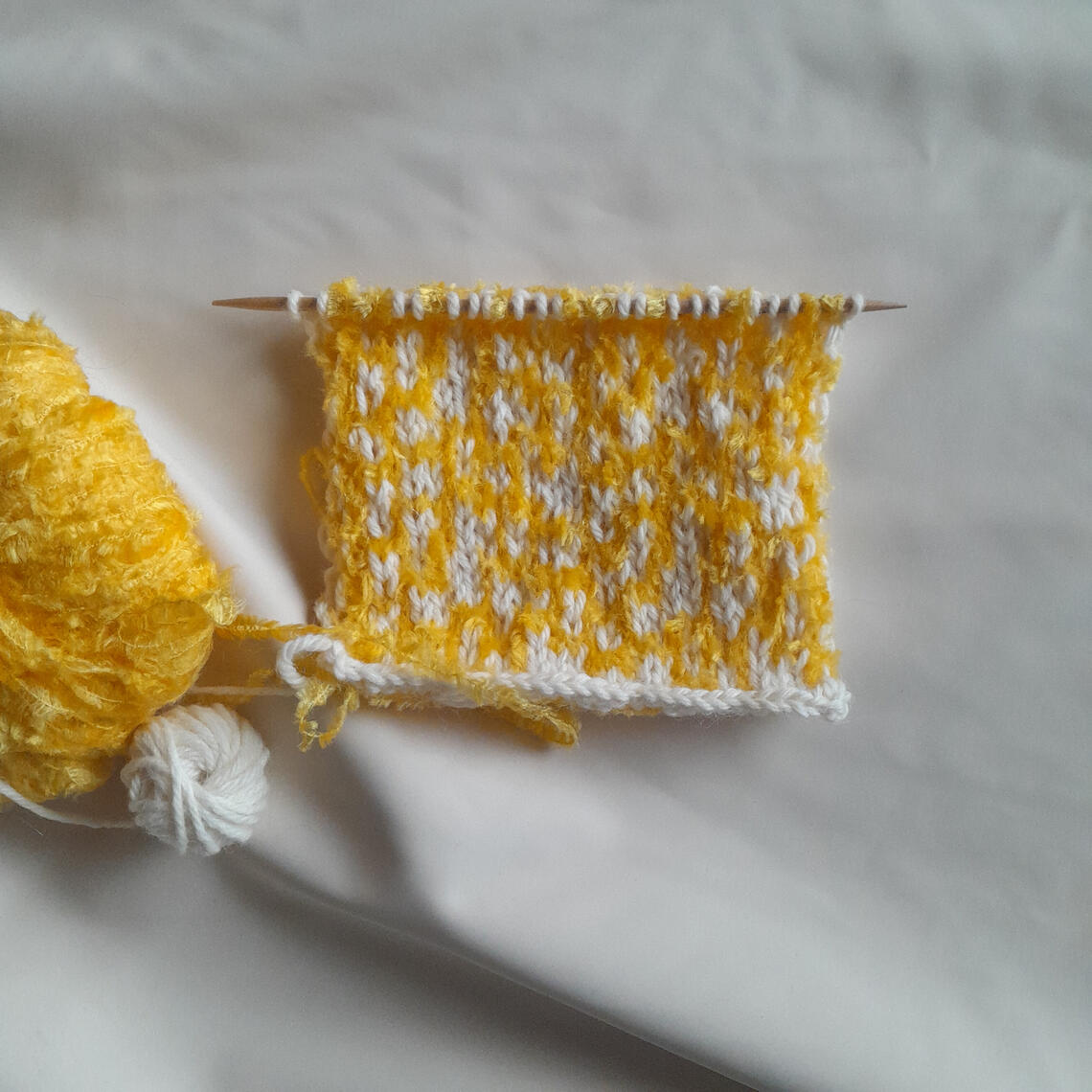 Contemporary knitting with creative and free colorwork charts for knitters and crocheters.